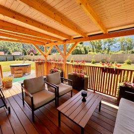 Domček pod Vežami s vírivkou a grilom, pri termálnom kúpalisku, Hotel in Liptovský Ján