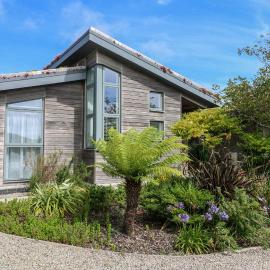 Una, Lodge 70, khách sạn ở St Ives