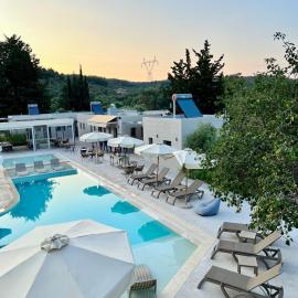 Nirikos Camping, hotel v destinácii Spasméni Vrísi