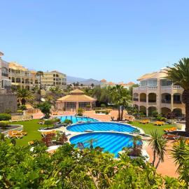 Sunny penthouse in Golf del Sur