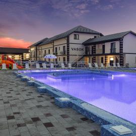 VASOK Hotel NEW 2025, khách sạn ở Solotvyno