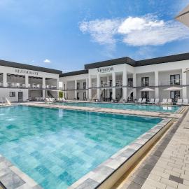 EKVATOR Hotel NEW 2025, khách sạn ở Solotvyno