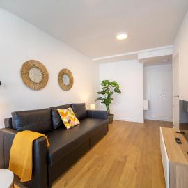 TrendyHomes Almerimar Beach, aire acondicionado, piscina, internet, hotel u gradu Almerimar
