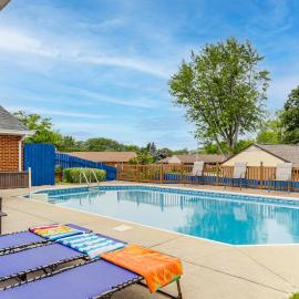 Dayton Family Home w/ Game Room: Walk to City Park – hotel w mieście Dayton