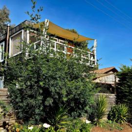 Cabañas VistaMar en Lomas de Farr Pelluhue, hotel Pelluhuéban