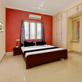 Townhouse Rangaraya Medical College Kakinada, hotel em Kākināda