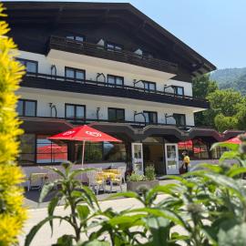 Hotel Seeblick, khách sạn ở Döbriach