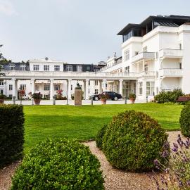 Kurhotel Skodsborg, hotel a Skodsborg