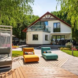 Villa Donau, hotel en Fadd