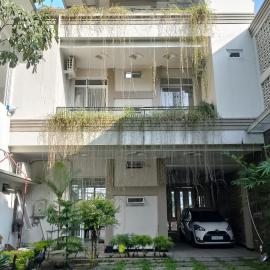 RADJIMIN Guesthouse, хотел в Adi Sutjipto