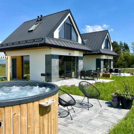 Białka i Skałka domki z jacuzzi i widokiem na góry - jacuzzi and mountain view