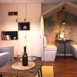 LA MAISON DES BOIS D'OCRE - Gîte Appart Design - Clim Pkg Wifi Jardin à 10mn de Dijon, hotel a Vantoux