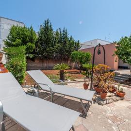 GuestHost - Villa Rossella Civico 73 & 75