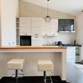 Flat 5