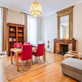 Superbe appartement 95m2 proche Arènes- parking offert