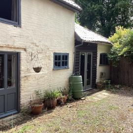 The Eclectic Coach House, hotell i Roydon
