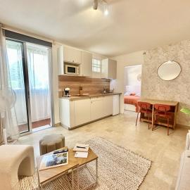 4 couchages proche Cassis ambiance cocooning, hotel a Carnoux
