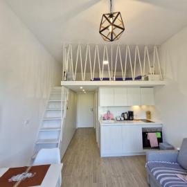 Mini Condos 16DL - 2 minutes to waterfront، فندق في دونيا لاستيفا