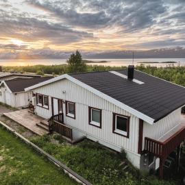 Abisko Panorama House, hotell i Abisko