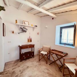 Casinha do Largo - Casas da Amieira, hotel in Amieira