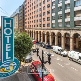 Hotel Playa Poniente, hotel sa Gijón