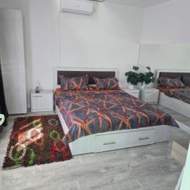 Ram, khách sạn ở Piteşti