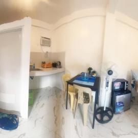 Centrally located studio 1 with AC and kitchenette