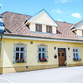 Apartment Alte Post-2 by Interhome, hotel en Aggsbach