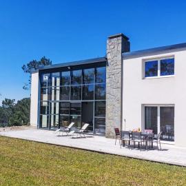 Holiday Home Maison du bois du Kador by Interhome, hotel v destinácii Morgat