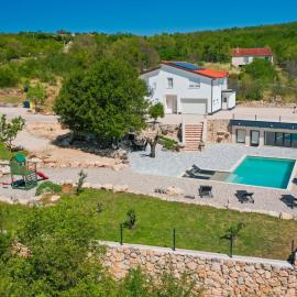 Holiday Home Secret Gem by Interhome