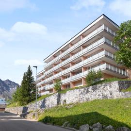 Apartment Promenade Apt 414 by Interhome, hotel v destinácii Arosa