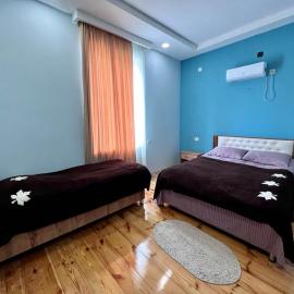 Guest House Tevdorashvili, hotel i Akhasheni