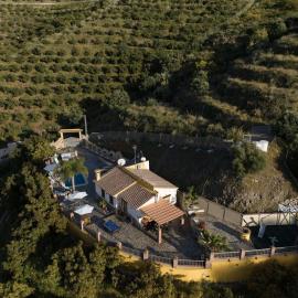Cortijo de Carmen - Lujo Rustico en el Corazon de la Montaña，托羅克斯的飯店