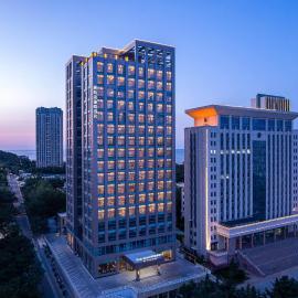 Days Hotel by Wyndham Weihai Huoju Eight Street – hotel w mieście Weihai