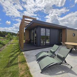 Waddenlodge Deluxe, hotel u gradu Harlingen