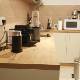 Apartman M&B - Kuća za odmor-Karanovac, hotell i Topići