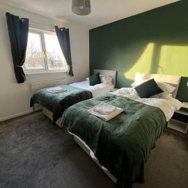 Harkness Suite - Contractors