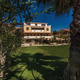 Hotel Raffael PHG, hotel em Putzu Idu