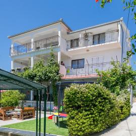 Apartments with parking space Kastel Stafilic, Kastela - 21948, Hotel in Kaštela