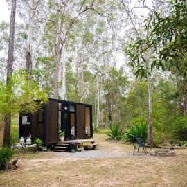 Rocky Creek Escape by Tiny Away, hotel in Kanighan