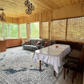 Жайлоо House, hotel a Kegeti