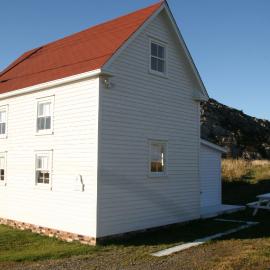 The Old Salt Box Co. - Daisy's Place، فندق في Herring Neck
