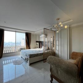 Stunning studio apartment, Hotel in Lahore