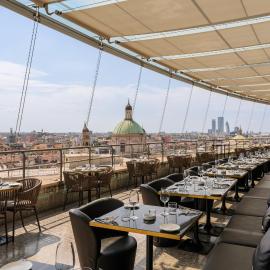 Hotel The Square Milano Duomo - Preferred Hotels & Resorts, hotel din Milano