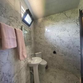 Green house Cottage, hotel v destinaci Itʼkhvisi