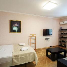 Cozy Apt near Vake Park - By Wehost