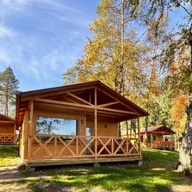 Ośrodek Wczasowy Ostrów Pieckowski, hotel i Piecki
