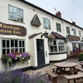 The Crown Inn Roecliffe, hótel í Roecliffe