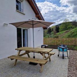 Appartement rénové Au Rain Grébatte avec terrasse