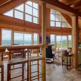 Stunning Lake Views Wine Country, hotel a Burdett